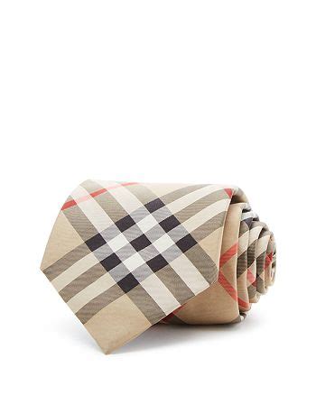 Burberry Clinton House Check Classic Tie 